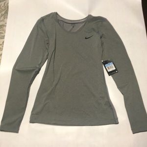 Nike Long sleeve athletic shirt